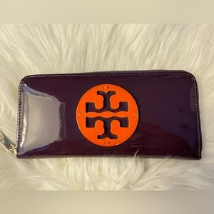 Tory Burch Zippy Wallet